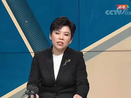 邓亚萍评价孙颖莎:她不同于其他人的地方在于她的正手特别好!#孙颖莎 #国乒 #邓亚萍