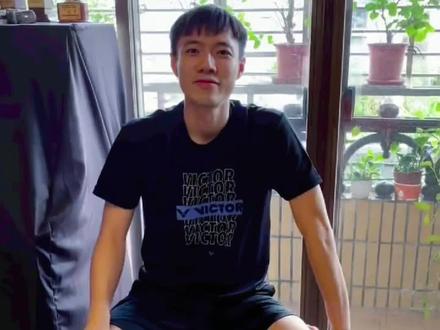 #羽毛球 男人至死是少年,看来王子维是海迷没跑了。#航海王 #胜利在握