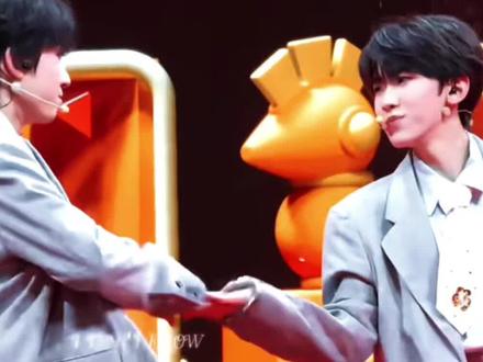 那些女孩教会我关于爱...#奇文