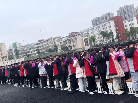 百日誓师,这是青春最滚烫沸腾的一页,比入党都上头! #百日誓师 #高考 #高考加油