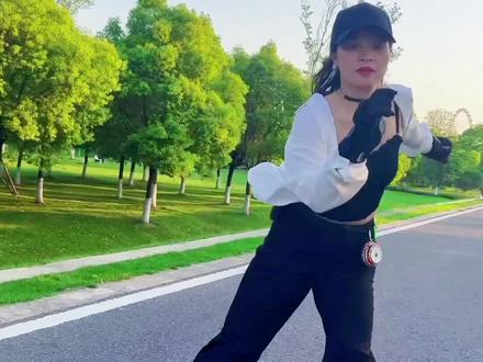 双排和单排#花样鞋,相比较下,哪一种更飘逸呢?