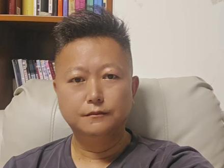 26款NV200将采用东风启辰自主品牌的插混系统。1.5T发动机三菱。#你的七座车推荐 #创作者中心 #创作灵感 #NV200 #郑州日产