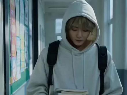 #AI人物和解故事 #正泰 #taekook #AI
果子不许凶泰泰!#田柾国金泰亨