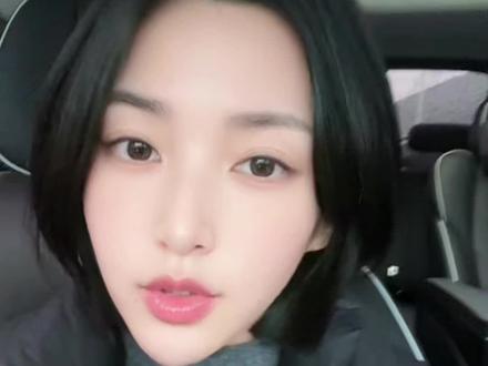 那些看似简单的婆媳矛盾 也许公公是隐形的主导者 婆婆才是行动者 … 婆婆的状态也大多由公公的行为塑造 看公公能更全面预判婚姻里的家庭氛围和伴侣的相处底色 #婆媳相处 #女性情感 #girlstalk