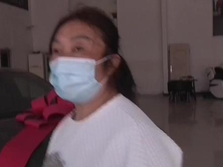 花钱办7000元国补 反亏3000块?“愿意退钱 客户不同意”提醒:套取国家补贴 可能涉嫌违法#都市接到办 #媒体精选计划