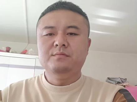 讲述一个 93 年的截瘫小伙的艰难经历#上热搜 #积极#乐观