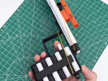 用纸张制作双管折叠纸枪 #手工教程分享 #模型制作 #手工教程 #手工制作#我的手工作品