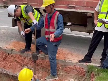 基坑地基承载力检测#施工现场实拍 #建筑工地 #基坑支护 @抖音小助手