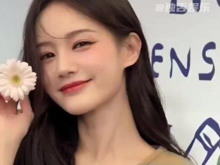 2025年结尾还能吃这么好,谢谢李一桐的吸血鬼cos!#李一桐cos狩猎吸血鬼