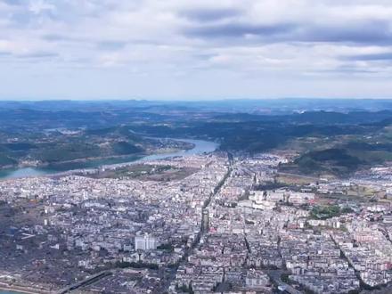 三维地图跑中国,阆中站。 阆中古城,是国家AAAAA级旅游景区,千年古县,中国春节文化之乡,中国四大古城之一。#阆中古城 #阆中马拉松 #阆中 #马拉松 #旅行推荐官