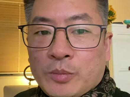 狗总很红,市场很火,但我们要保持冷静,构建家庭合理的资产配置组合。#狗总 #黄金 #投资 #基金 #定投