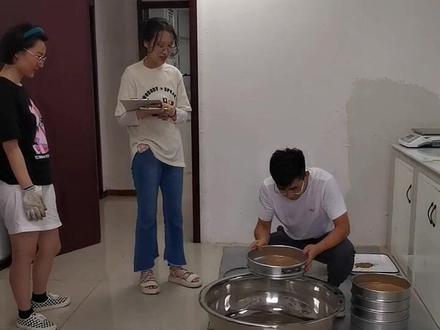 学习砂子的筛分#中铁十四局 #中铁十四局集团 #山东路达 #众徕