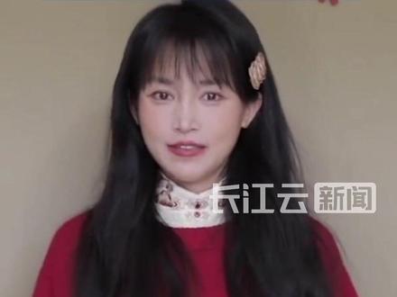 李子柒在人民日报撰文,谈为何将工作重心转幕后