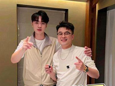 @潮爸小龙哥 来啦!#麦驰宋公子 #潮爸小龙哥 #二手车 #抖音汽车