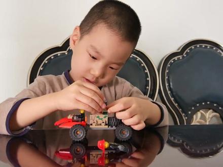 小王子的乐高世界——消防越野车