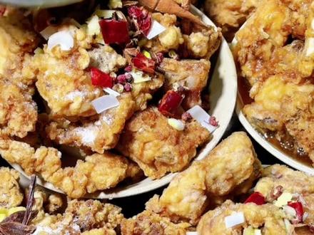 今天给大家分享一道蒸碗排骨的美食教程#跟着抖音学做菜 #地方特色美食 #蒸碗排骨做法 #纯手工制作美食 #分享美食分享快乐😋😋