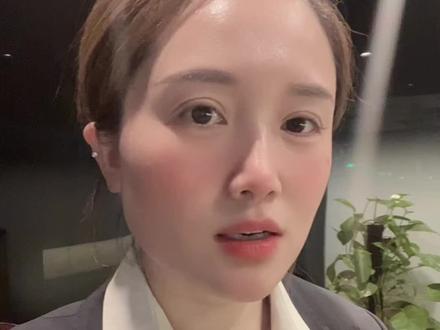 十年汽车销售顾问🩵分享E级车最新行情#奔驰E300L #奔驰 #梅赛德斯奔驰 #e300l豪华立标 #奔驰E