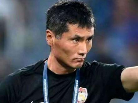 邵佳一正式比赛首秀 FIFA系列赛国足vs库拉索#唯有足球不可辜负 #国足 #中国足球 #国足vs库拉索 #邵佳一