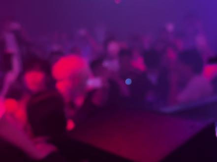 陈佳琪演唱会完 798兄弟集体iL 女孩一下#童锦程 #陈佳琪 #iiilll酒吧