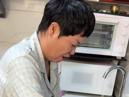 桂汁儿小摊上新品《东北饭包麻糍》#麻糍 #桂汁儿