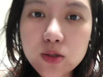 最终确认为副流感病毒,也算是流感病毒的一种表现,需要吃奥司他韦。但是这两天体温一直是38.1到37.2之间,一直都没有彻底退烧下37度,整个人还是比较难受的,尤其是咳嗽,振的胃,前胸都灼热的疼。也不知道这样的情形多久才会彻底好起来 #流感高发期 #奥司他韦 #副流感