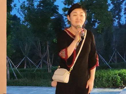 九台一中音乐教师,百灵鸟般的歌声。