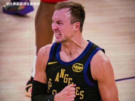 湖人就一个策略,防死杜兰特!而火箭除了阿杜真的啥也没有了!2比0,翻盘的几率几乎为零了!#詹杜对决 #湖人再胜火箭 #詹姆斯 #杜兰特