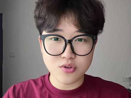 张嘉益在《主角》里演的胡三元,诙谐底色下藏着动人的力量! #张嘉益胡三元舅是夯爆了#张嘉益 #张嘉益胡三元 #胡三元 #张嘉益主角