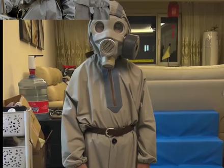 今天是L-1分体防化服和pmg防毒面具介绍 #前苏联 #L-1#防化服 #防毒面具 #特制面具