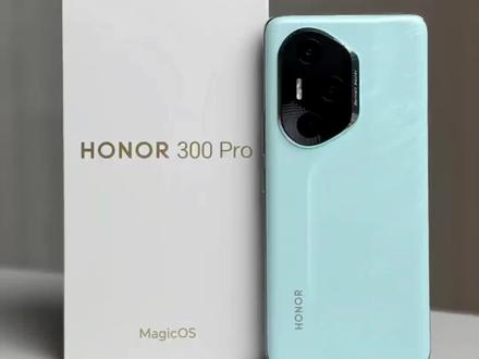 荣耀300 Pro开箱测评体验如何?#荣耀300#荣耀300发布会#荣耀300上手体验#旅拍神器#带着拍神去旅行