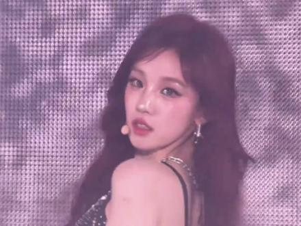 idle演唱会好多人啊!宋雨琦中韩人脉这一块拿捏了,跑男团白鹿、李晨、李昀锐、曾舜晞、陈赫、范丞丞都来了 #宋雨琦 #idle演唱会