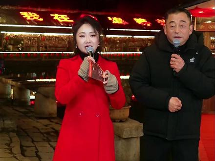 遇见安徽相约蚌埠,卫食园文友小院精彩节目,为您带来承东老师献唱的直播主题曲遇见安徽!#蚌埠 #安徽蚌埠 #卫食园 #文友小院