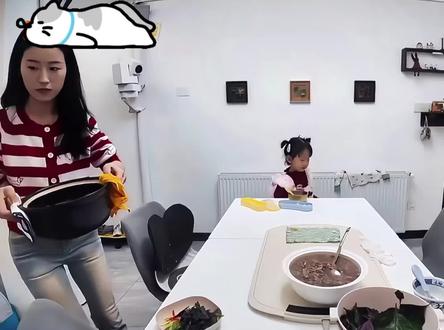 这个黄寸芷好坏的~ #爸爸当家 #黄寸芷 #家庭搞笑趣事