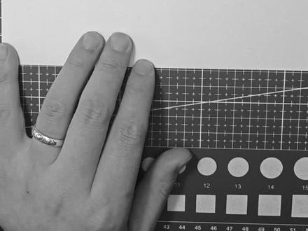 挑战倒着画三角洲,看看第几秒你能猜到我在画谁#三角洲行动 #学生和艺术是我的全部