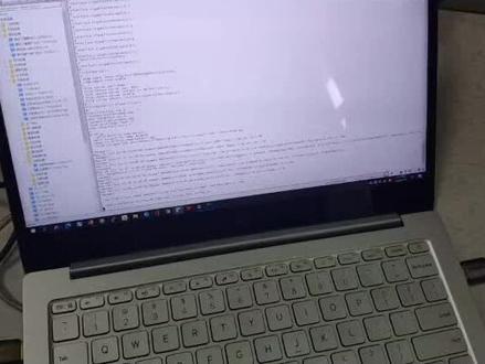 华为服务器,Ubuntu server操作系统。