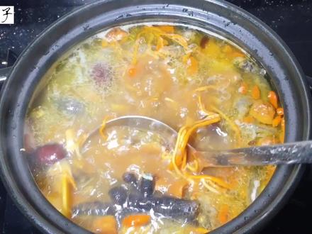 营养又好喝的鸡汤,又补又好喝,你要不要试试呀 #吃货 #抖音小助手 #养生