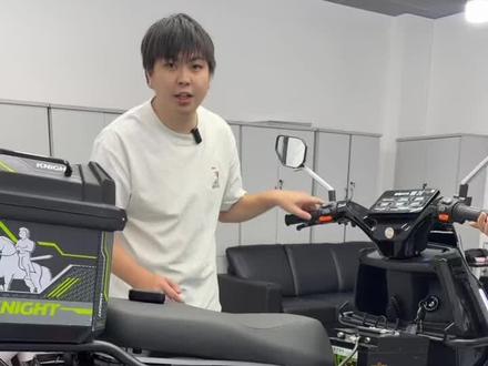 赛鸽黑武士大品牌 #户外装备 #送外卖的电动车推荐 #外卖小哥专用电动车 #高性能外卖电动车 #黑骑士更高端的外卖车