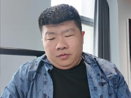 豆包将迎来专业版收费,用户最终选择是谁 #豆包 #千问 #元宝 #ChatGPT #大模型