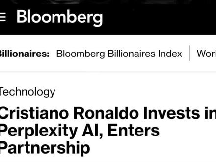 C罗押注AI市场,入股Perplexity挑战谷歌。
这不是普通投资。C罗为何从酒店、健身房一路跨到硅谷最硬核的 AI 搜索赛道?
Perplexity 月查询量 7.8 亿、准确率超 Google,增长率狂飙 20%+。
一个是流量帝国,一个是技术黑马——当他们互相绑定,全球搜索格局会不会变天?
看完你会明白:2025 年的 AI 战场,已经不只属于科技公司。
200 亿估值的 Perplexity 正在撕开搜索行业的新入口。
而让人意外的是,站在入口处的人,竟然是 10 亿粉丝的罗纳尔多。
从特朗普会面,到全球赞助协议,再到“好奇心 IP”叙事崛起——
这一切都说明:AI 搜索正在迎来最危险、也最有机会的爆发点。
#C罗 #克里斯蒂亚诺罗纳尔多 #AI #科技 #热搜