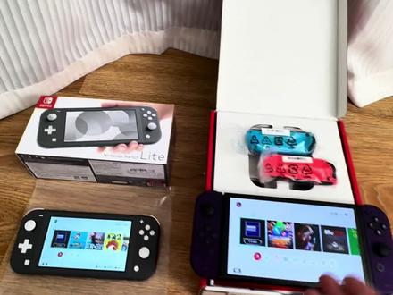 内蒙古顾客买了两台switch,lite灰色+oled红蓝 内蒙古顾客买了两台switch,lite灰色+oled红蓝。switch lite灰色好看吗?switch lite和oled怎么选?买双系统switch哪里靠谱?灰色nslite真机实拍。适合家庭亲子玩推荐买switch lite还是OLED?#switchlite #双系统lite #破解版nslite #switchlite游戏装满 #便携式掌机
