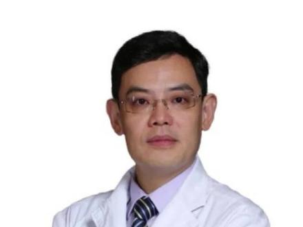 偏头痛会不会有头部发热的症状?是不是发烧?#关注我每天坚持分享知识 #偏头痛 #发热 #健康科普 #头痛医生王永刚