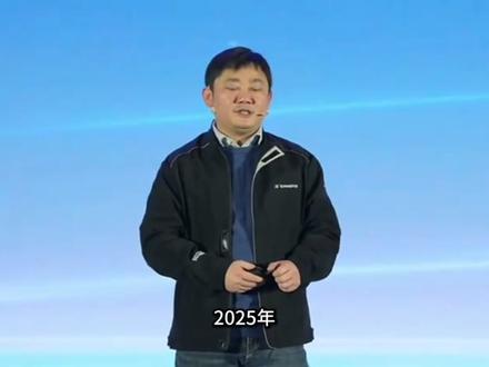 曾经追着记者跑的县城修车工,用20年证明中国摩托碾压世界豪车 #爽文 #张雪机车 #逆袭 #励志