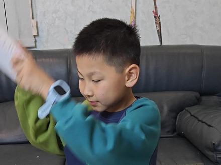 教你用A4纸折一把三角洲里佐娅的影锋蝴蝶刀 #三角洲行动 #影锋 #蝴蝶刀 #折纸教程 #初一手工