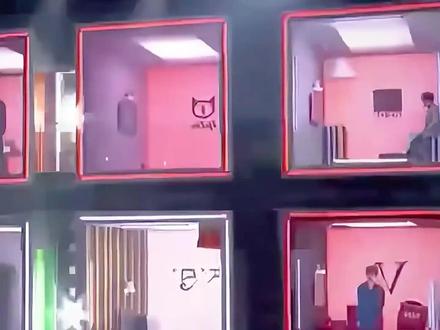 当年的观众能有多敢说?当虚拟人物接连淘汰实力选手后,观众在直播现场直接大喊黑幕#毛不易 #薛之谦 #杨幂 #黑幕 #综艺