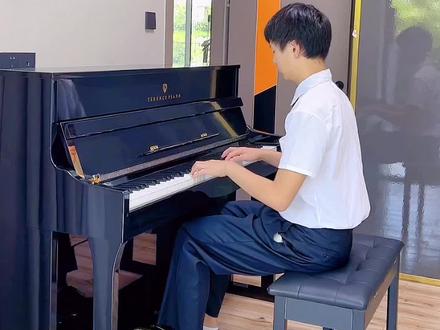 如何选一台性能强又好用的钢琴?请看今日测评#钢琴 #测评 #特伦斯#特伦斯形象大使吉娜 #电钢琴