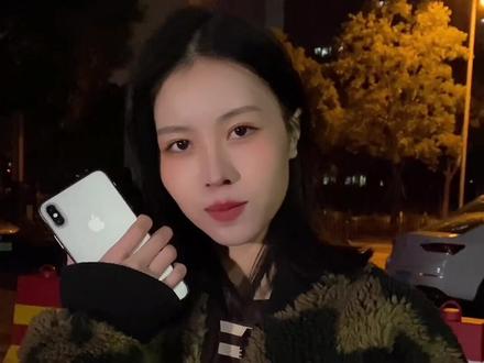 女朋友吃醋到这种程度 烦女友闺蜜来打扰你们约会的兄弟试试#创作灵感 #恋爱 #情侣