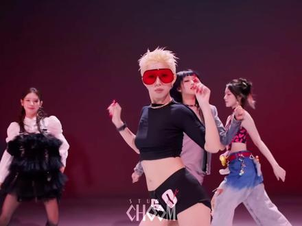 2025年Kpop四五六代女团回归歌曲 Spotify 总流媒排名 TOP72 (1~6 月)
#kpop #ive #idle #jennie #lesserafim
BTS金硕珍闵玧其郑号锡金南俊朴智旻金泰亨田柾国EXO金珉锡金俊勉张艺兴边伯贤金钟大朴灿烈都暻秀金钟仁吴世勋SEVENTEEN崔胜澈尹净汉洪知秀文俊辉权顺荣全圆佑李知勋徐明浩金珉奎李硕珉夫胜宽崔韩率李灿ENHYPEN李羲承朴综星沈载伦朴成训金善禹梁祯元西村力Stray Kids方灿李旻浩徐彰想黄铉辰韩知城李龙馥Felix金昇玟梁精寅TXT崔然竣崔秀彬崔杋圭姜太显休宁凯NCT文泰一徐英浩李泰容中本悠太钱锟金道英李永钦郑在铉董思成金廷祐李马克肖俊黄冠亨黄仁俊李帝努李楷灿罗渽民刘扬扬钟辰乐朴志晟黄旭熙treasure高田真史帆苏庭焕朴炡禹渡边温斗金道荣滨田朝光尹材赫金俊奎金本芳典朴志焄崔玹硕bigbang权志龙崔胜铉姜大声东永裴李胜贤ZB1章昊成韩彬韩维辰金泰来金奎彬沈泉锐石马修朴乾煜金地雄riize将太郎宋银硕郑成灿朴元彬洪胜汉sohee李灿荣Boynetdoor朴成淏李常赫明宰铉韩东旼金桐儇金云鹤Tws申惟金道勋崔英宰韩振韩志薫李炅潣aespa柳智敏金玟庭宁艺卓karinawinterningninggiselenewjeans金珉池姜海粼李惠仁丹尼尔范玉欣MinjihannihaerinDaniellehyein(G)I - DLE田小娟宋雨琦赵美延叶舒华MinnieIVE张元英安宥真直井怜liz金秋天李瑞lesserafim宫脇咲良金采源许允真中村一叶洪恩採itzy黄礼志申留真申有娜lia李彩领nmixx雪允吴海媛lilym裴真率张圭真金智羽kep1er金采炫休宁巴伊叶崔有真金多娟徐永恩姜艺书江崎光坂本舞白沈小婷stayc裴秀珉朴莳恩李彩英尹势银沈姿润张礼恩fromis9李赛纶宋河英卢知宣李瑞渊朴池原李智媛白知宪张圭悧blackpink金智秀jennieLisaTwice周子瑜sana林娜琏名井南平井桃俞定延朴志效孙彩瑛金多贤redvelvet裴珠泫姜涩琪孙胜完朴秀荣金艺gfriend金韶情郑艺琳丁恩妃崔俞娜黄恩妃金艺源2ne1李彩琳朴山多拉朴春孔敏智少女时代泰妍林允儿MAMAMOO颂乐玟星辉人华莎OHMYGIRL崔效定金美贤柳諟我玄胜熙金祉呼裴有彬崔乂园APINK朴初珑尹普美郑恩地