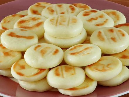 小发面饼最简单做法,清淡柔软,好吃易消化,老人孩子都喜欢