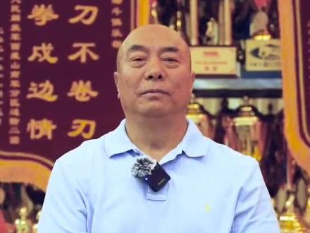 大家好,我是恩波,今天我正式入驻抖音了!#名人大咖 #恩波格斗 @恩波格斗