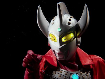 时隔六个月,让我们在一次欣赏奥特六兄弟的高光时刻吧 #奥特曼 @DOU+小助手 @抖音小助手